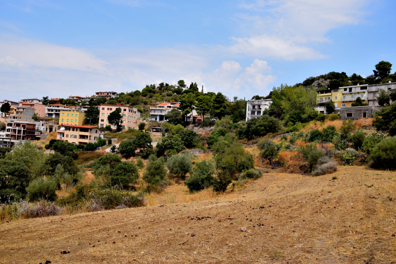 Bauland am Fusse des "La Poltrona" in Dorgali